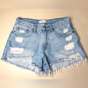 Abercrombie & Fitch Curve Love Boyfriend Shorts 27 Distressed Frayed Light Wash